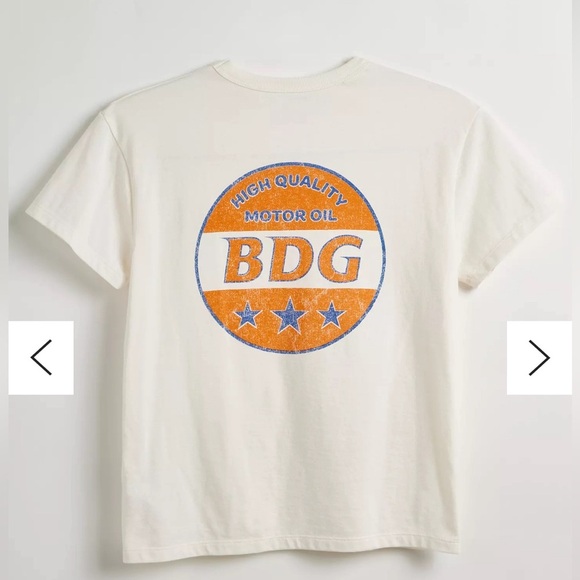 BDG Tops - UO's Essential BDG Label Gas Station Tee Size Large
